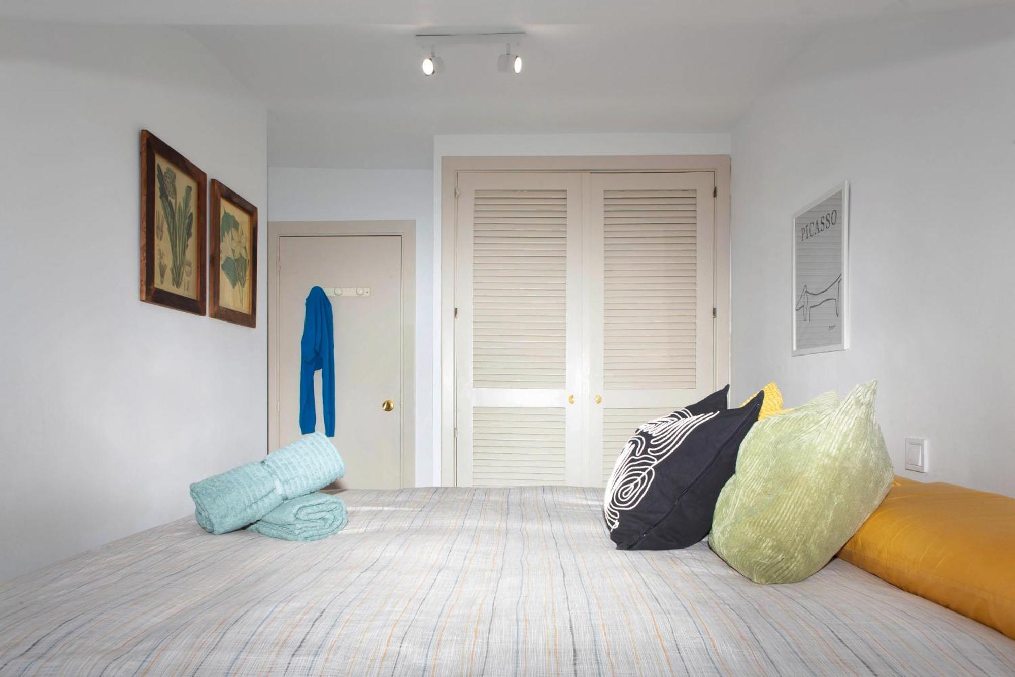 Picasso'S Dream Cozy & Chic Attic Plaza Merced Malaga Bagian luar foto